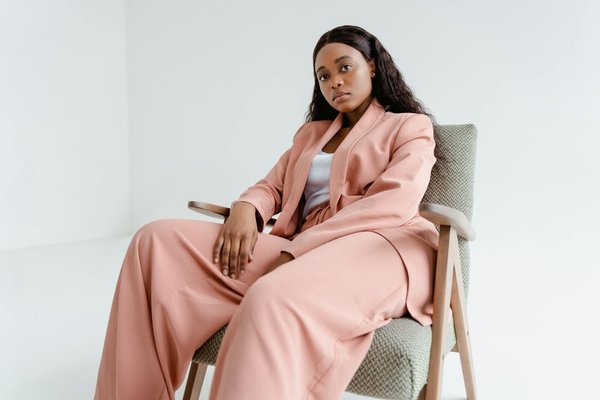 Welke stoffen zijn ideaal voor een zomerbruiloft?